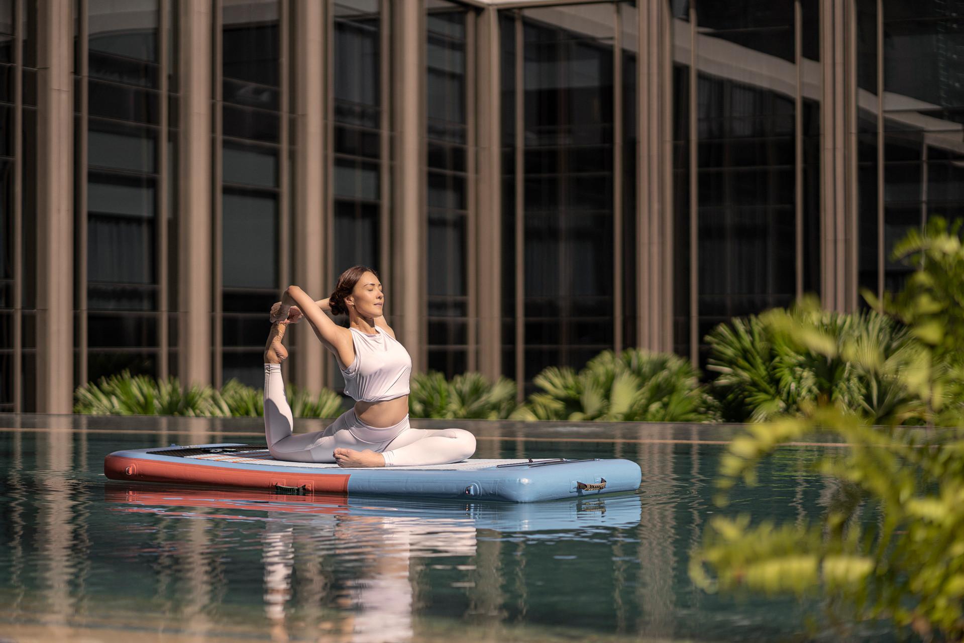 Four Seasons Hotel Bangkok At Chao Phraya River Exterior photo