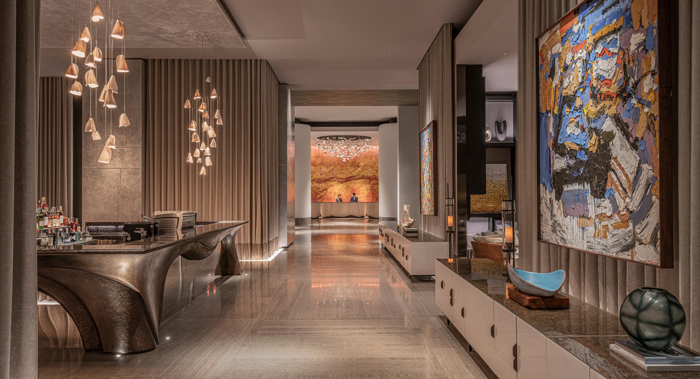 Four Seasons Hotel Bangkok At Chao Phraya River Exterior photo
