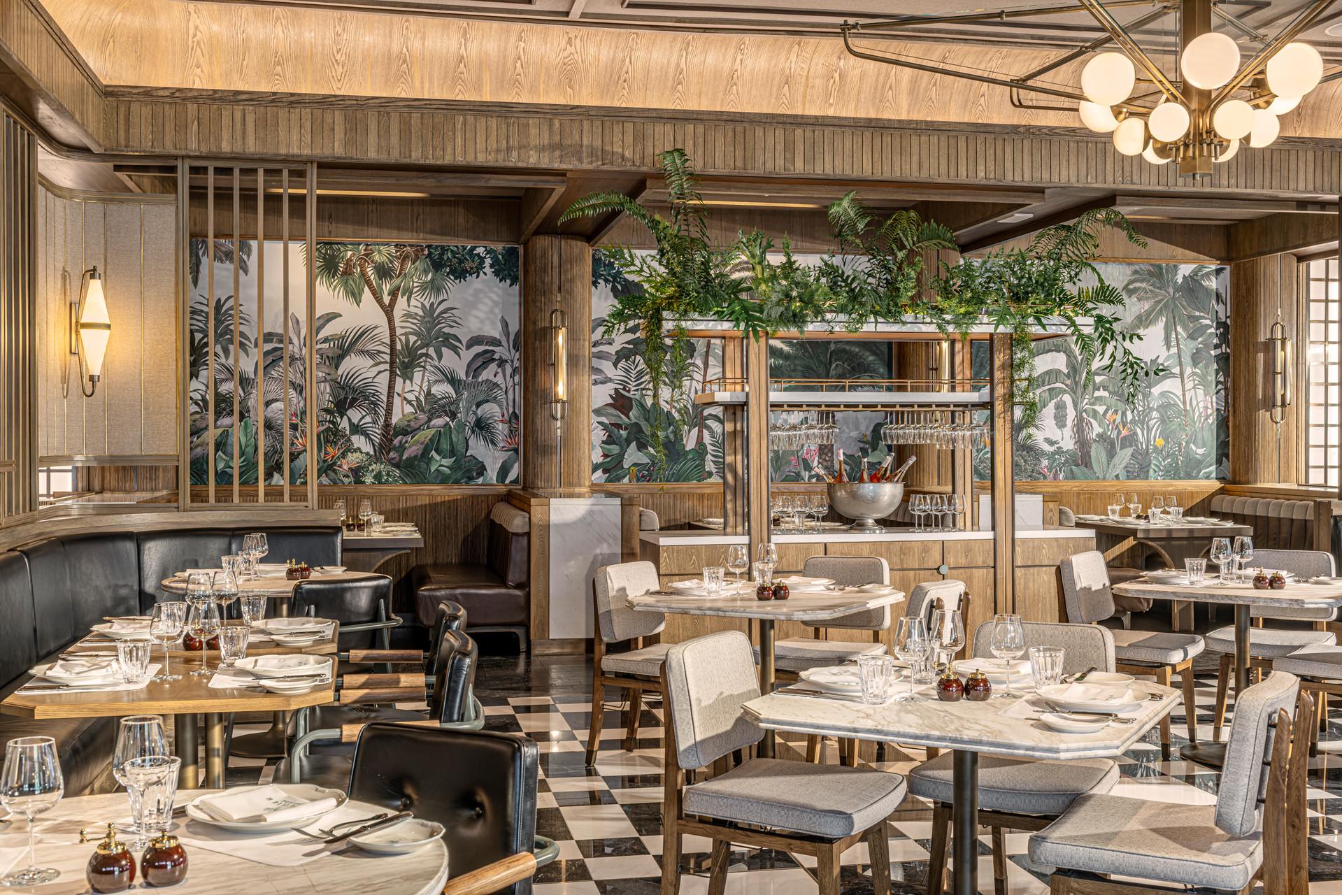 Four Seasons Hotel Bangkok At Chao Phraya River Exterior photo